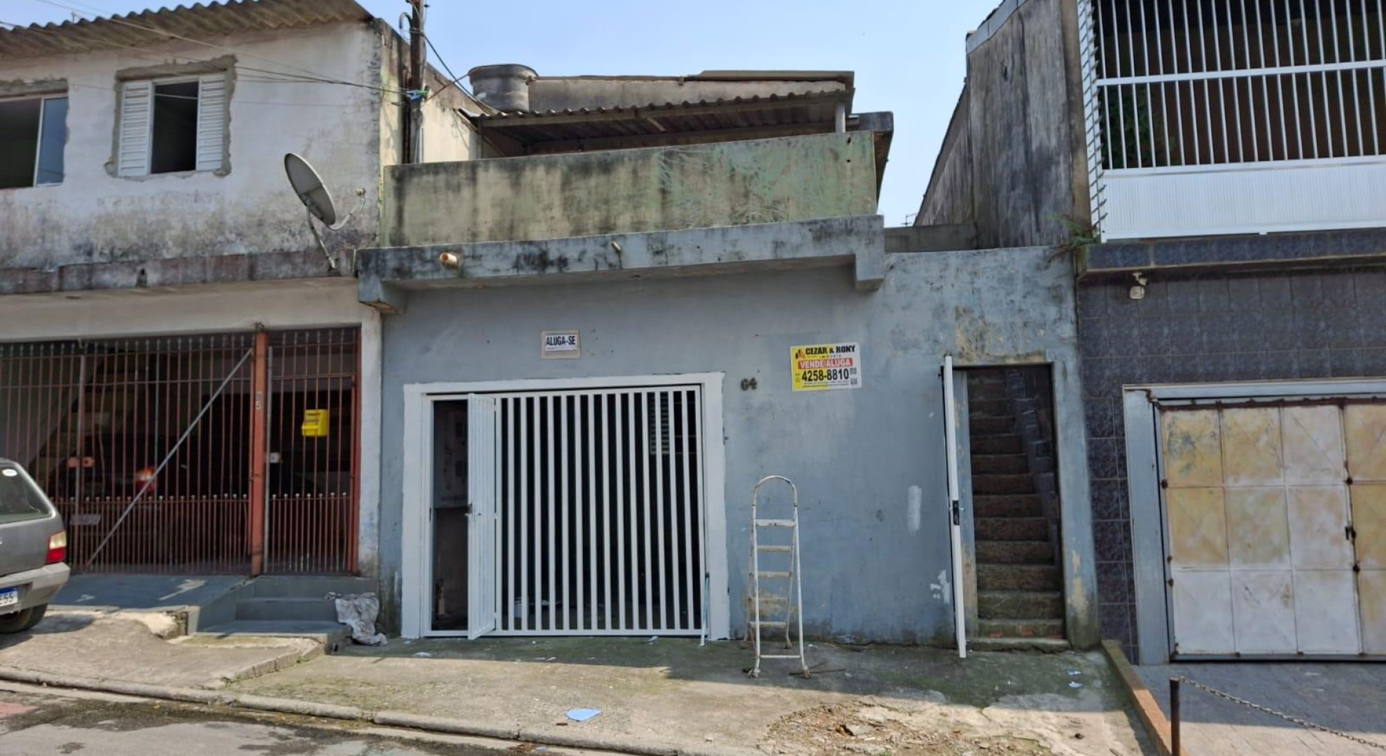 Aluga-se casa na Rua Ângelo Antonelli, 164 (CASA 02)