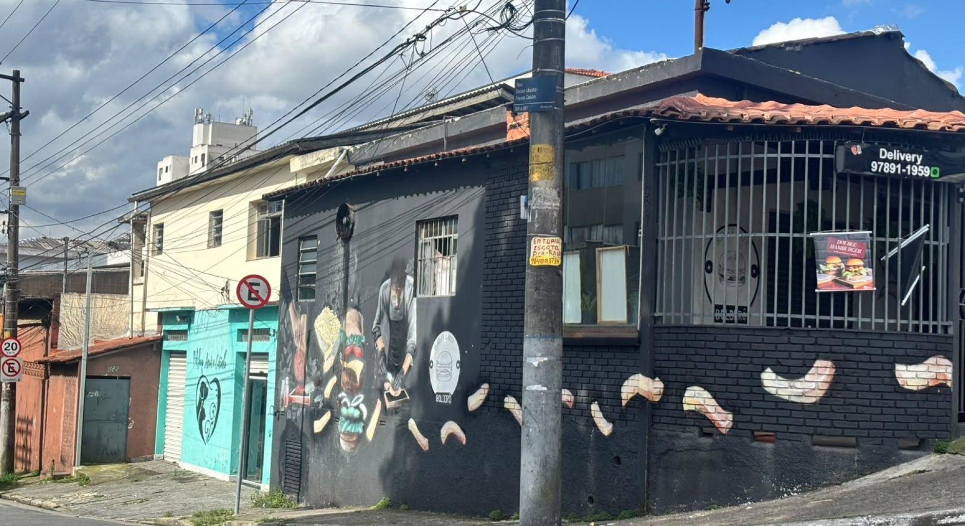 Ótimo ponto comercial em Cidade Ademar