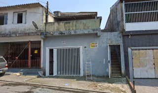 Aluga-se casa na Rua Ângelo Antonelli, 164 (CASA 02)