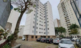 Apartamento para venda ou locação na Vila Monumento