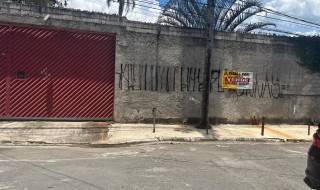 Casa à venda na Rua das Espadas