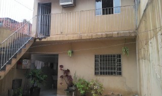 Sobrado à Venda na Rua Professor Nicolau Maria Rosseti - Vila Imperio 