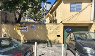 Casa á venda na Rua Oscar de Barros