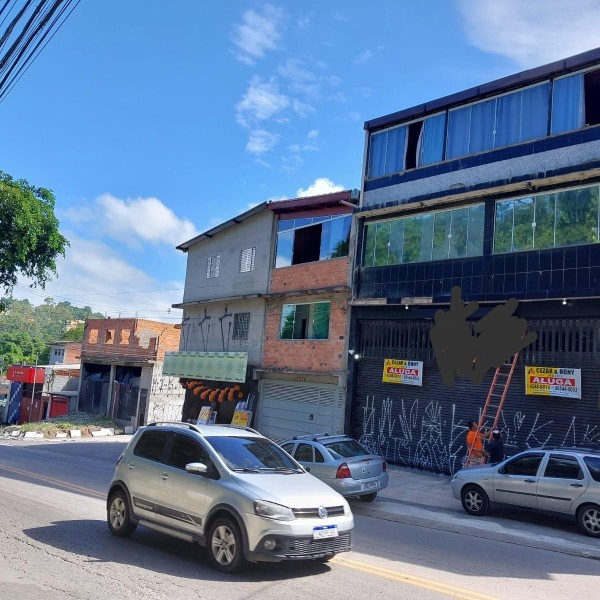 Aluga-se 2º andar de prédio com 144 metros quadrados