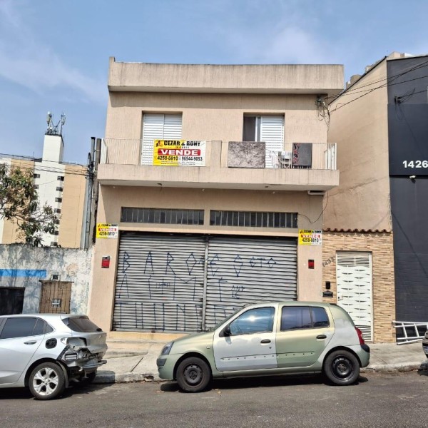 Sobrado com salão comercial á venda no Jabaquará 