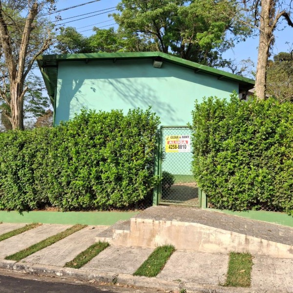Salão para alugar na Estrada do Alvarenga, Sete Praias
