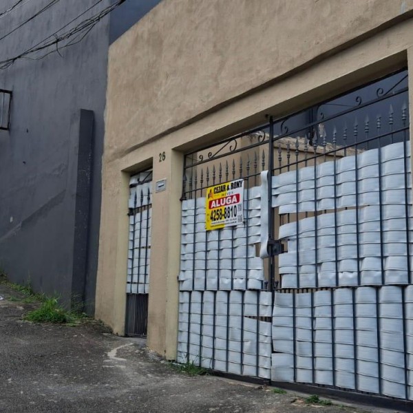 Casa para alugar na Rua Travessa V. De Menezes, 26
